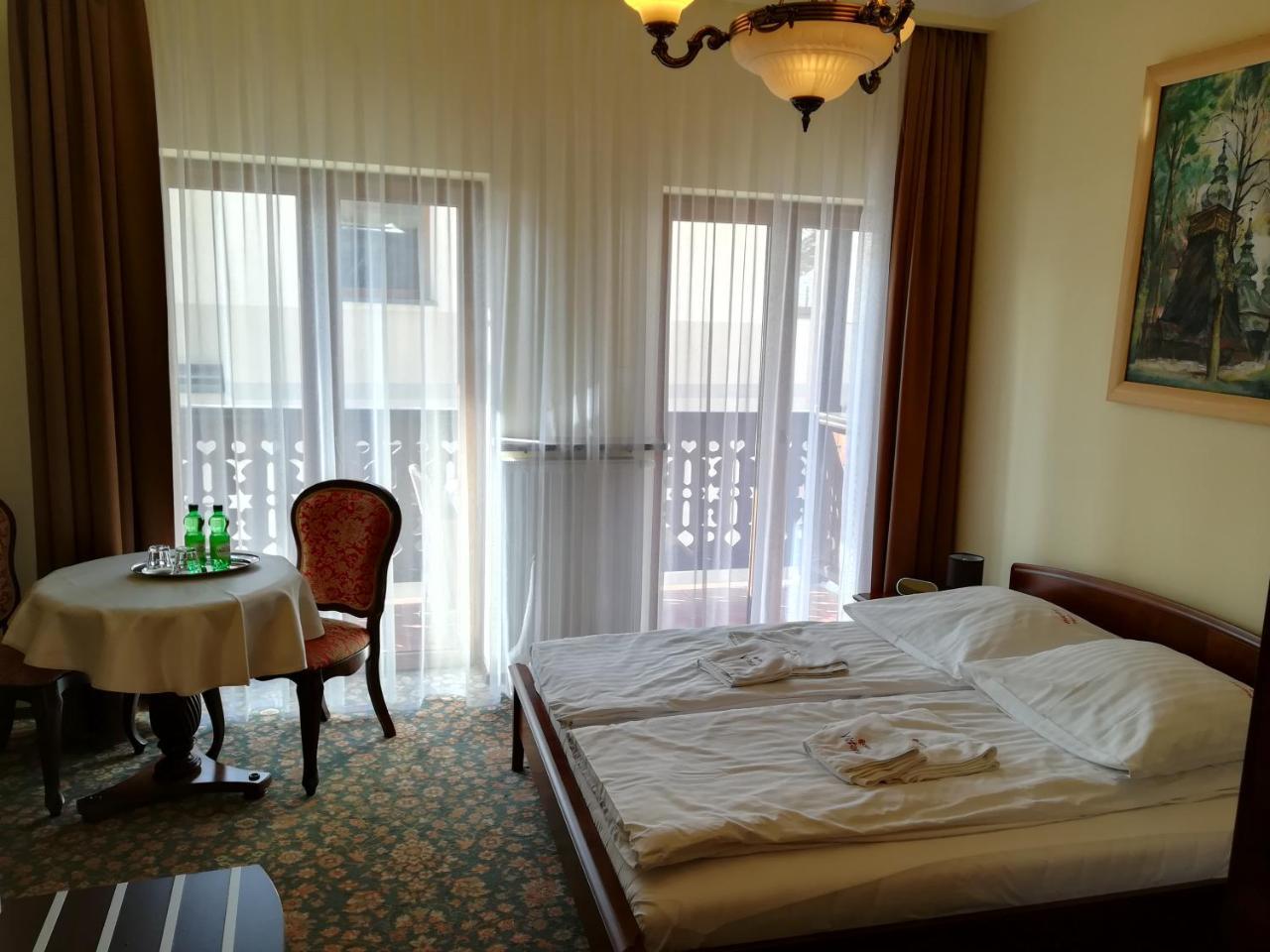 Victoria Cechini Hotel Krynica Zdroj Eksteriør billede